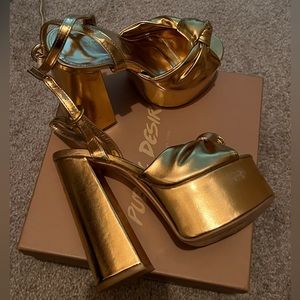 GOLD PUBLIC DESIRE CHUNKY HIGH HEEL